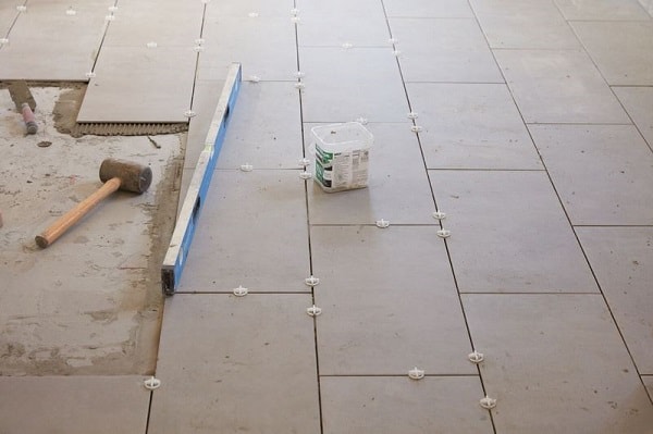 Báo giá cán nền xi măng trọn gói